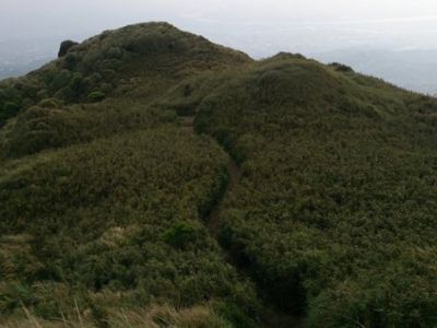 陽明山一日健行│小油坑-七星山主、東峰步道-冷水坑