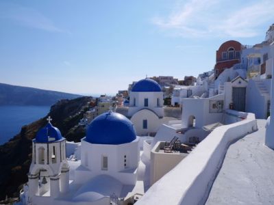 希臘最美小島聖托里尼│明信片中藍頂教堂、Oia絕美夕陽(交通、住宿、美食介紹)