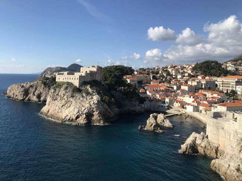 克羅埃西亞 Dubrovnik│杜布羅威尼克城牆、健行Srd Hill俯瞰老城區、夕陽、亞得里亞海景